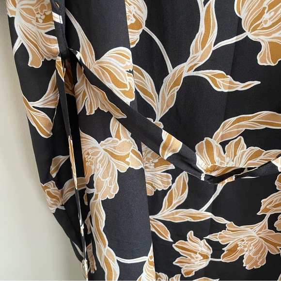 Maison Du Soir Floral Kimono Robe Size S/M - Picture 2 of 12